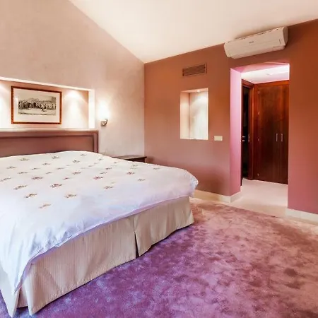 El Paraiso Sleeps 12 Pool Air Con Wifi Vakantiehuis