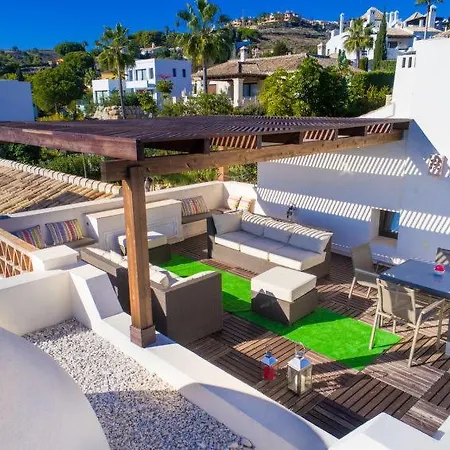 Vakantiehuis El Paraiso Sleeps 12 Pool Air Con Wifi *