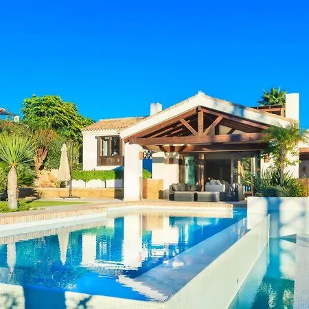 Semesterbostad El Paraiso Sleeps 12 Pool Air Con Wifi *