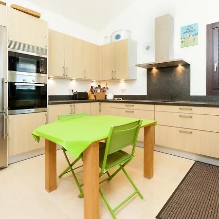 El Paraiso Sleeps 12 Pool Air Con Wifi Semesterbostad *