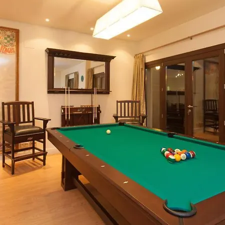 El Paraiso Sleeps 12 Pool Air Con Wifi * Estepona
